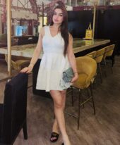 Avni Indian escort in Dubai